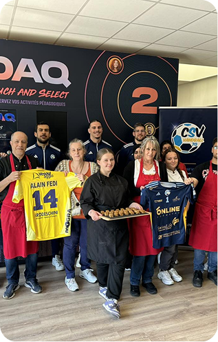 Un évènement où plusieurs personnes sont présentes